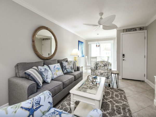 Siesta Key Vacation Rental Townhome One Minute to Beach